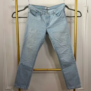 Levi's 314 Shaping Straight Light Blue Jeans